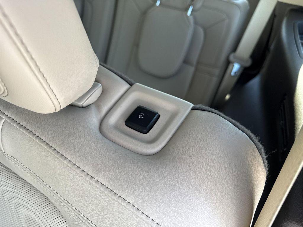 used 2022 Lincoln Aviator car, priced at $44,900