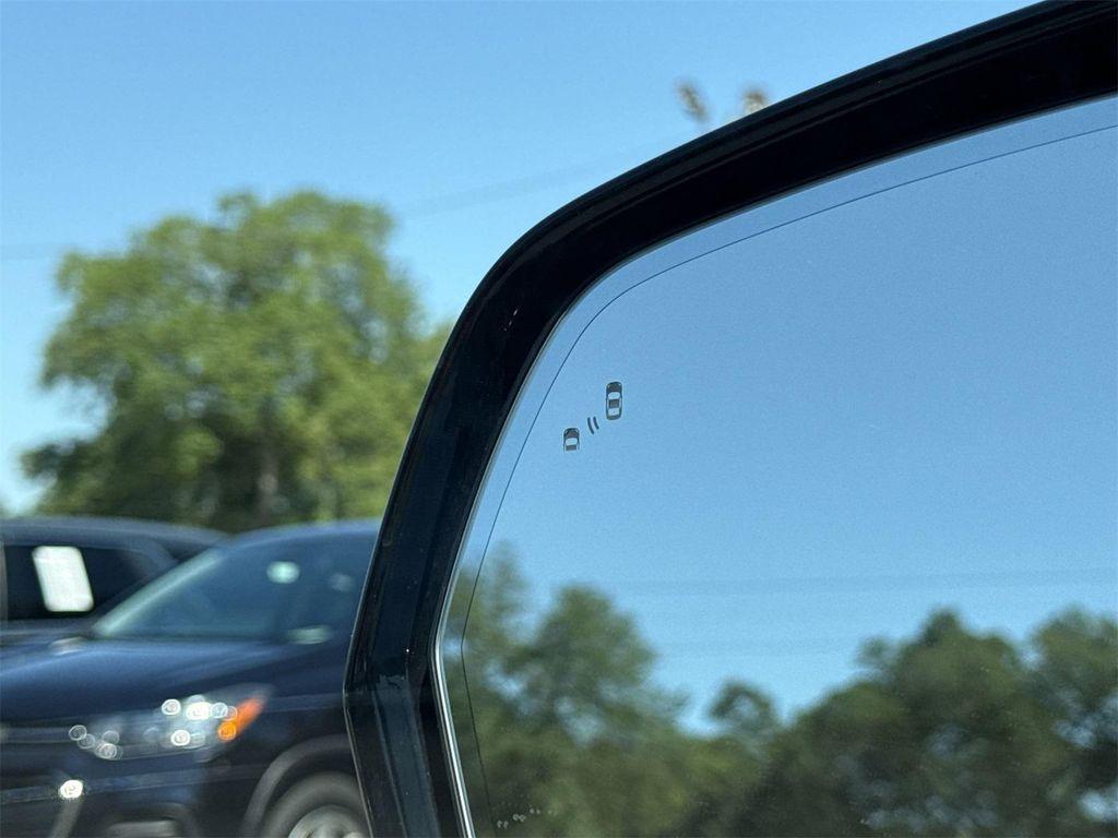 used 2022 Lincoln Aviator car, priced at $44,900