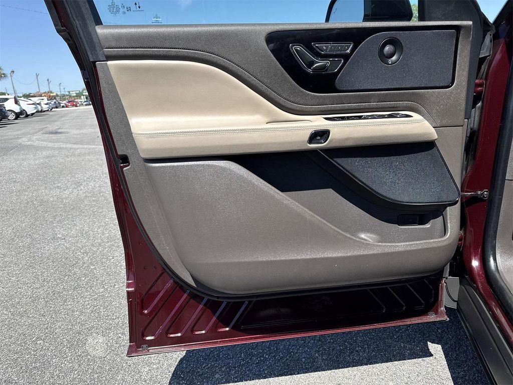 used 2022 Lincoln Aviator car, priced at $44,900