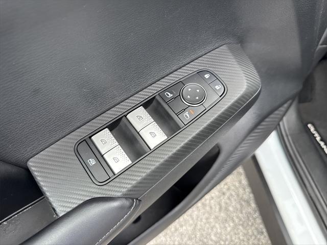 used 2022 Mitsubishi Outlander car, priced at $21,900