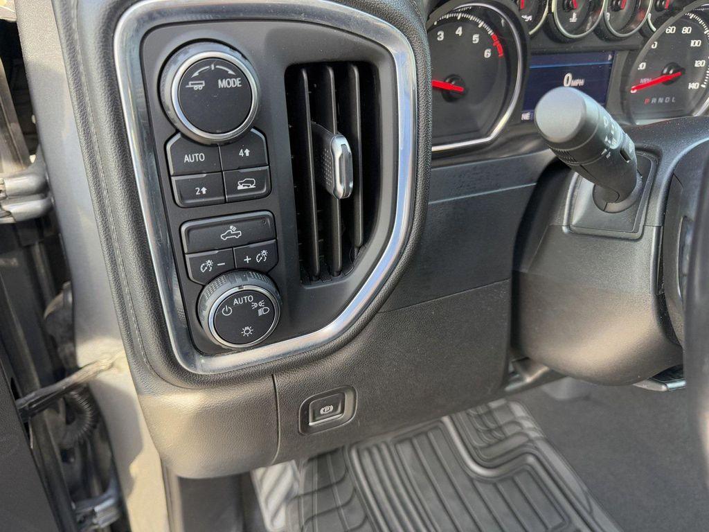 used 2021 Chevrolet Silverado 1500 car, priced at $31,900