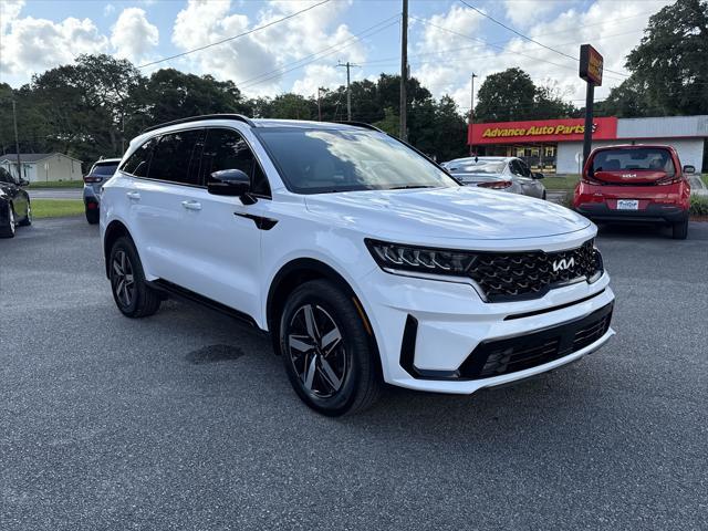 used 2022 Kia Sorento car, priced at $33,900