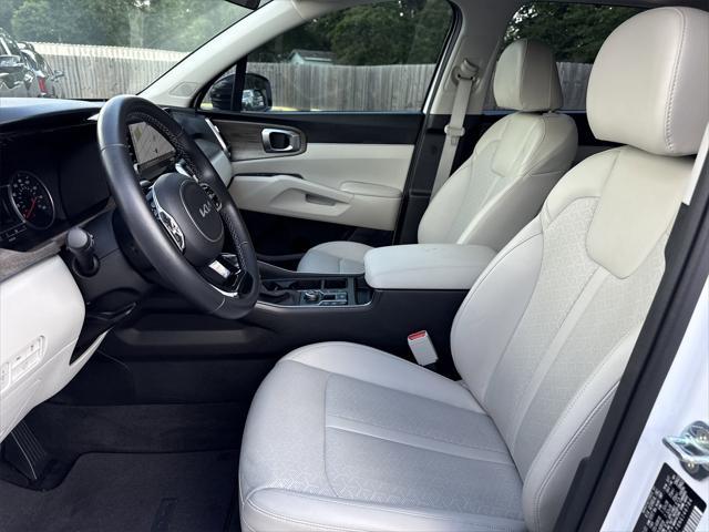 used 2022 Kia Sorento car, priced at $33,900