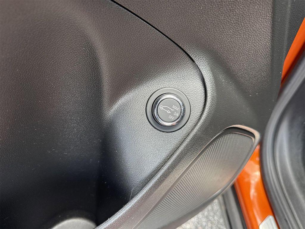 used 2022 Buick Encore GX car, priced at $21,900
