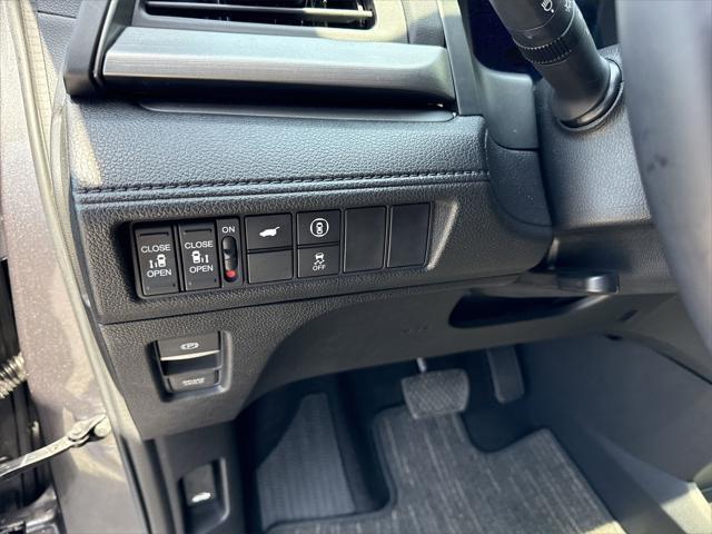 used 2023 Honda Odyssey car, priced at $40,900