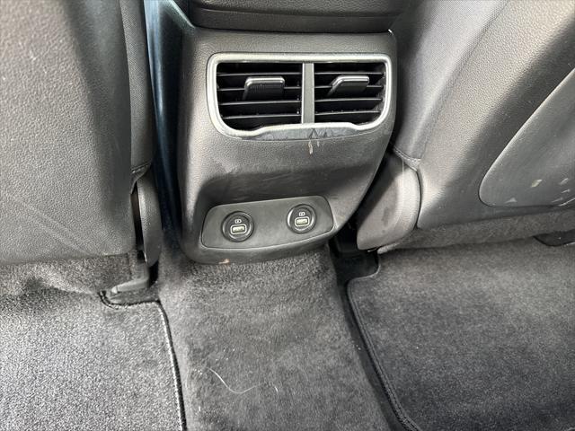 used 2022 Hyundai Santa Fe car, priced at $27,900