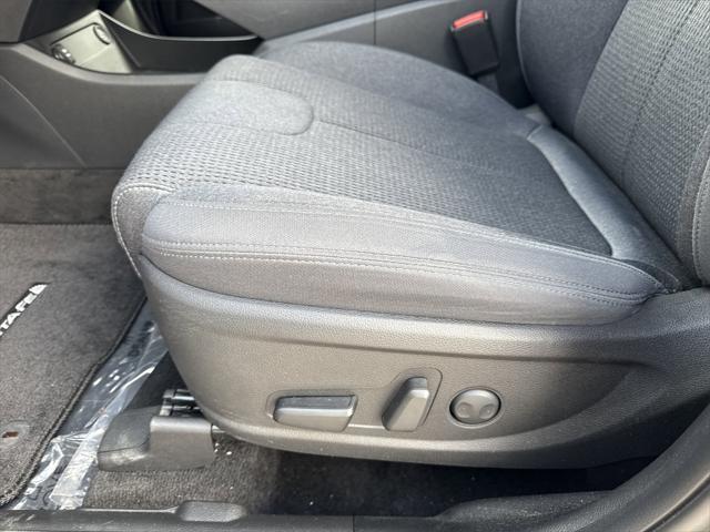 used 2022 Hyundai Santa Fe car, priced at $27,900