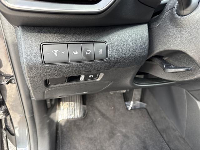 used 2022 Hyundai Santa Fe car, priced at $27,900