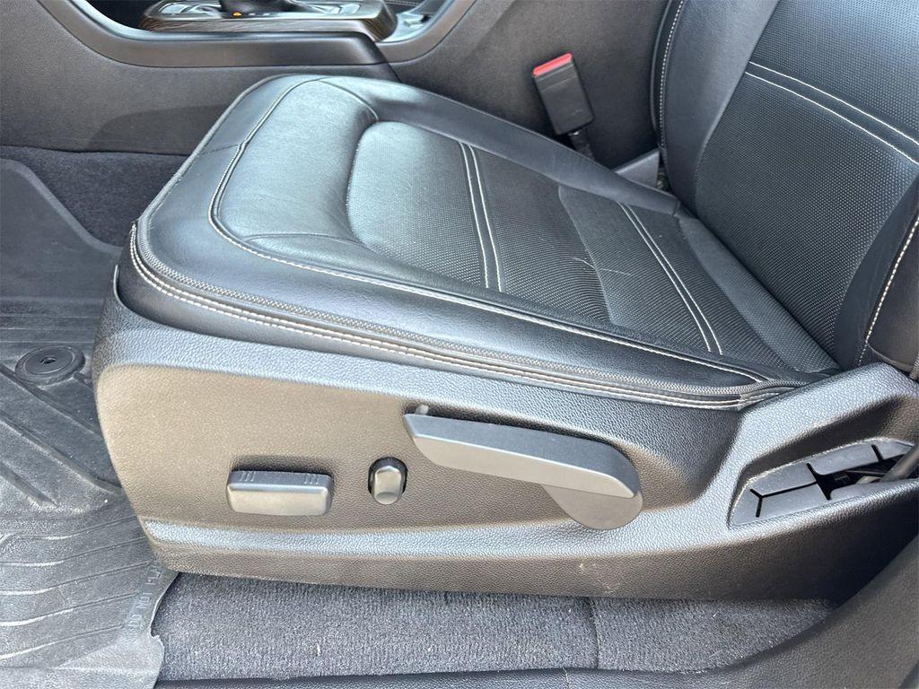 used 2020 GMC Canyon car, priced at $33,900