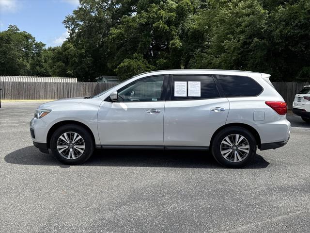 used 2017 Nissan Pathfinder car, priced at $10,900