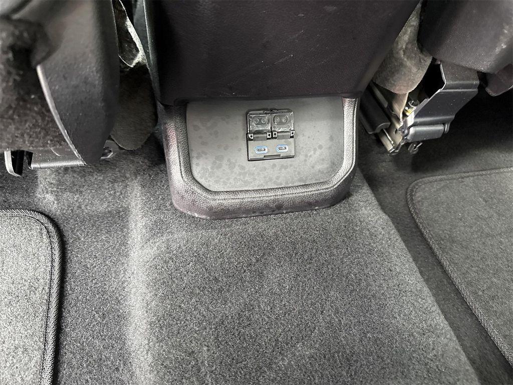 used 2022 Toyota Highlander car, priced at $36,900