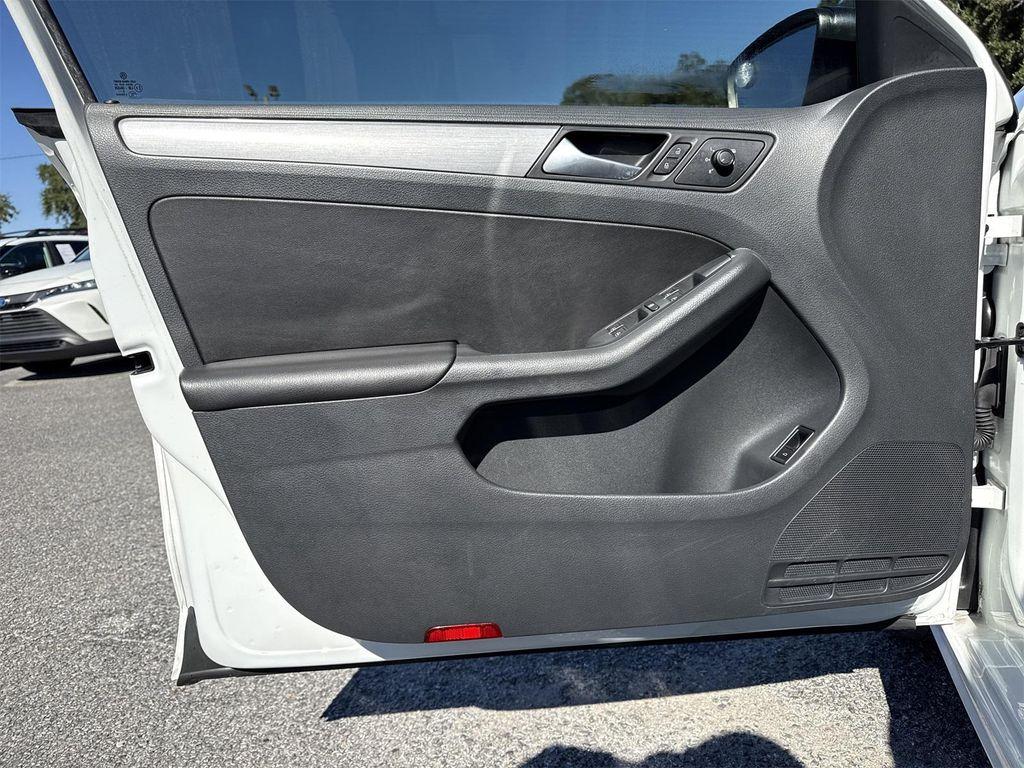 used 2016 Volkswagen Jetta car, priced at $13,900