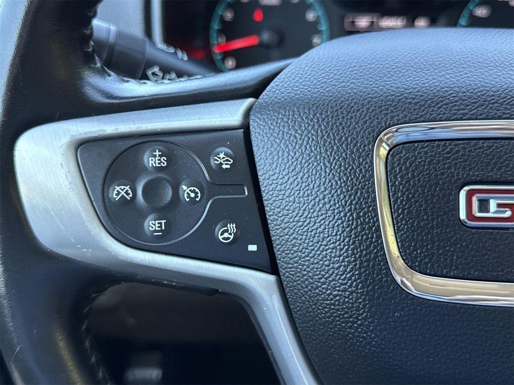 used 2021 GMC Canyon car, priced at $29,900