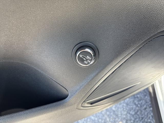used 2022 Buick Envision car, priced at $28,900