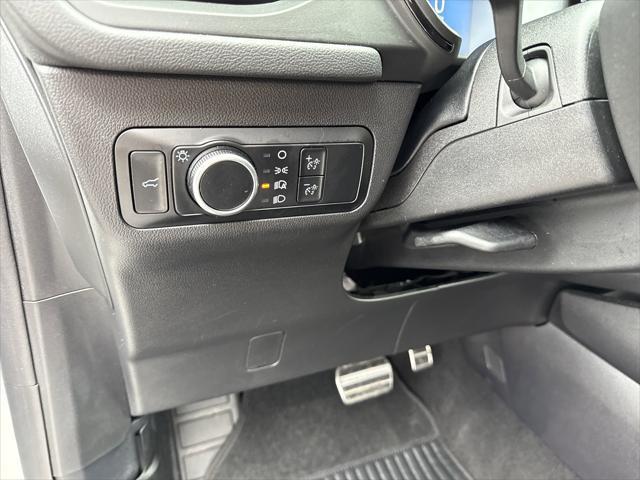 used 2024 Ford Escape car, priced at $27,900