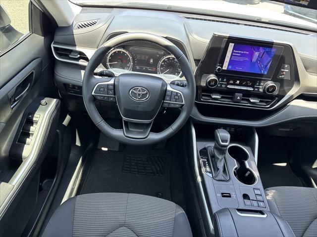 used 2024 Toyota Highlander car, priced at $42,900