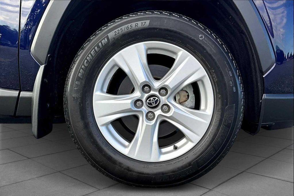 used 2020 Toyota RAV4 car, priced at $25,788