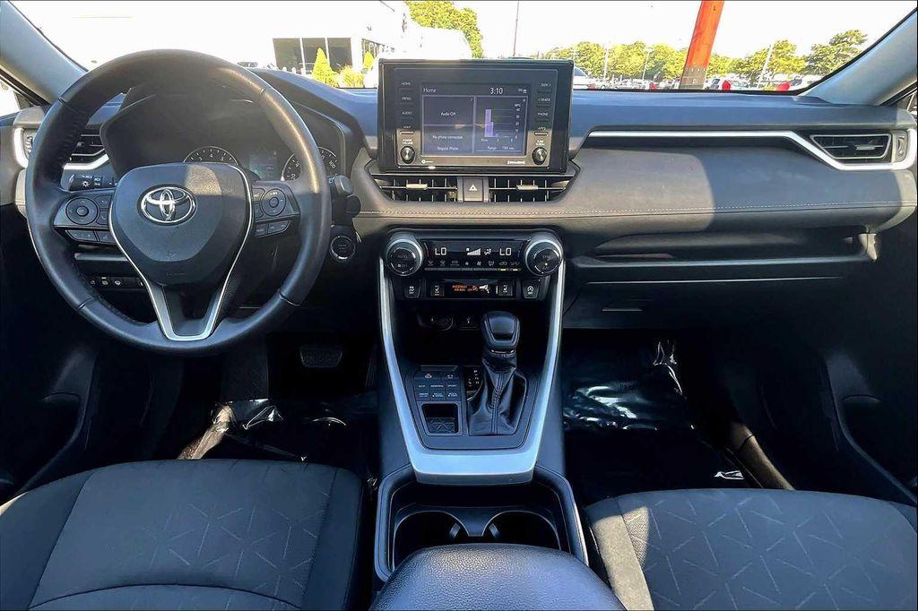 used 2020 Toyota RAV4 car, priced at $25,788