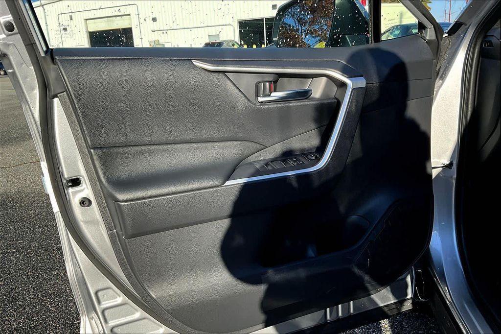 new 2025 Toyota RAV4 Hybrid car, priced at $48,777