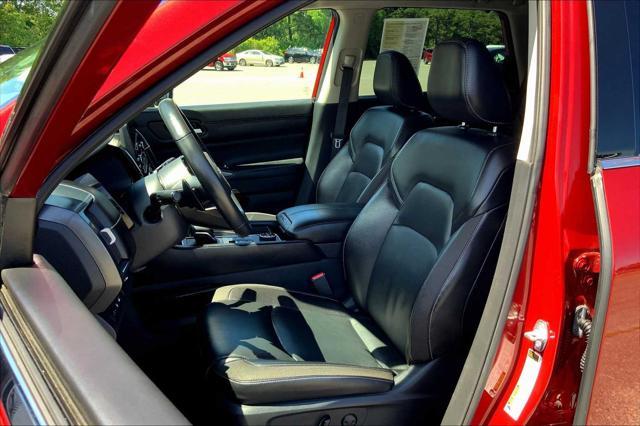 used 2022 Nissan Pathfinder car, priced at $31,433