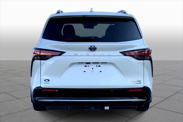 used 2021 Toyota Sienna car, priced at $43,045