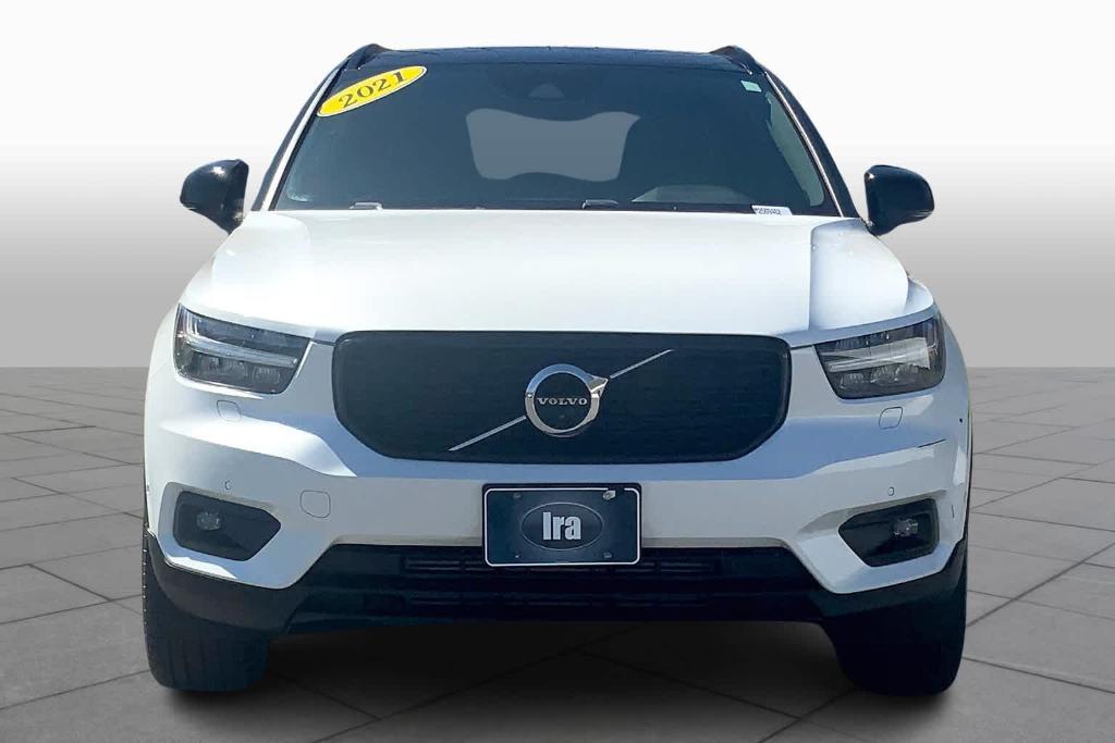 used 2021 Volvo XC40 car, priced at $29,497