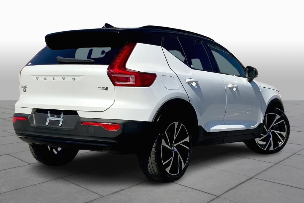 used 2021 Volvo XC40 car, priced at $29,497
