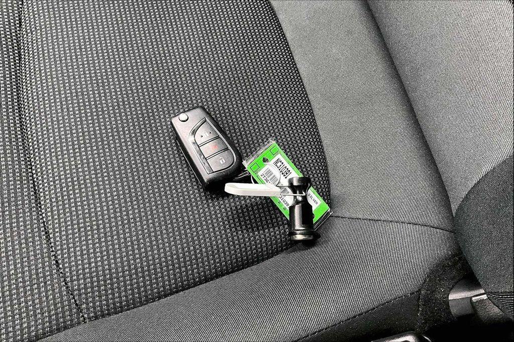 used 2022 Toyota RAV4 car, priced at $25,077