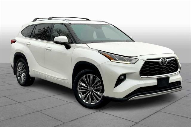 used 2020 Toyota Highlander car, priced at $36,920