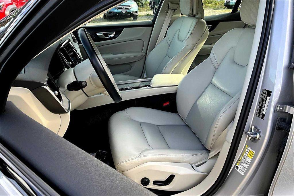 used 2024 Volvo S60 car, priced at $35,070