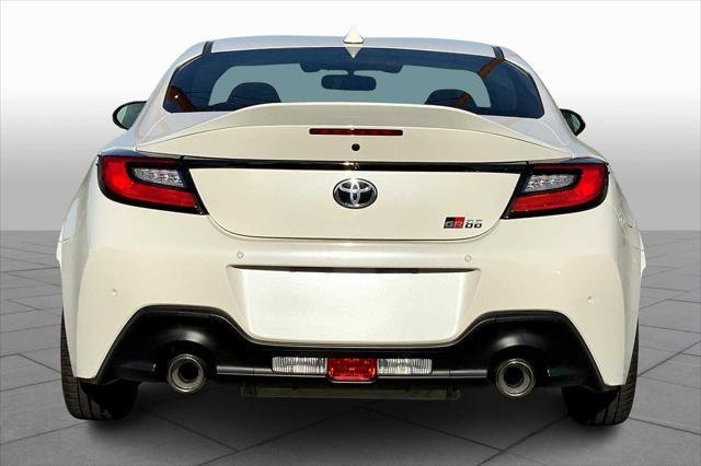 new 2025 Toyota GR86 car, priced at $37,383