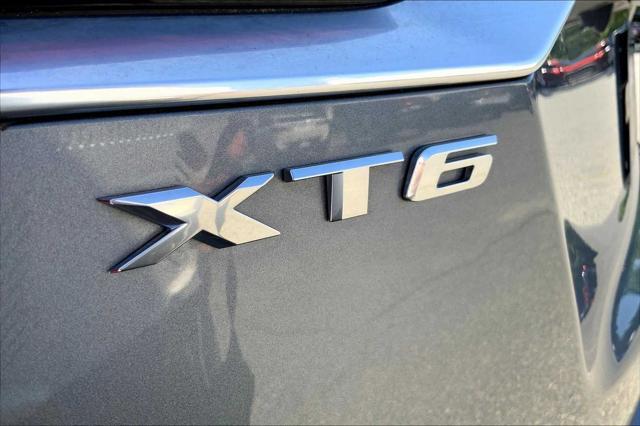 used 2022 Cadillac XT6 car, priced at $34,464