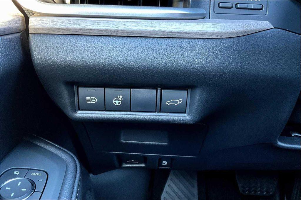 new 2026 Toyota Grand Highlander car, priced at $60,499