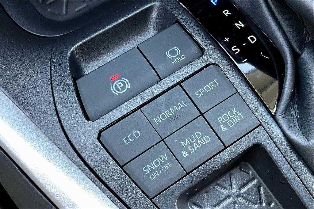 new 2025 Toyota RAV4 car, priced at $39,977