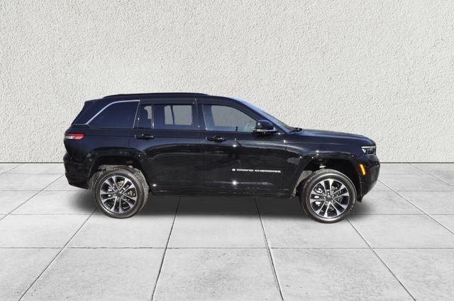 used 2024 Jeep Grand Cherokee car, priced at $48,495