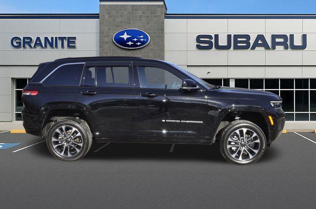 used 2024 Jeep Grand Cherokee car, priced at $46,990