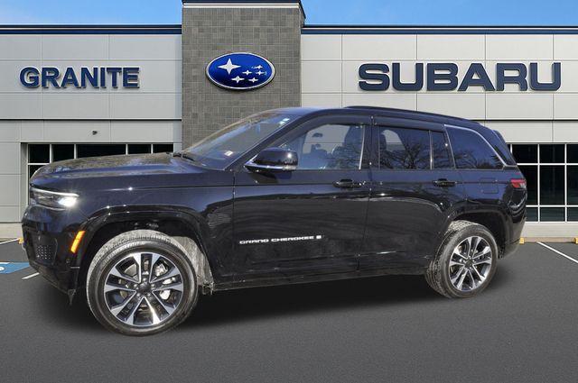 used 2024 Jeep Grand Cherokee car, priced at $46,990