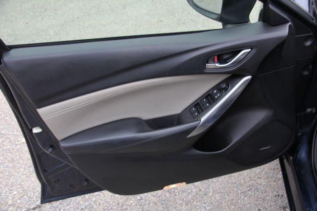 used 2015 Mazda Mazda6 car, priced at $7,995