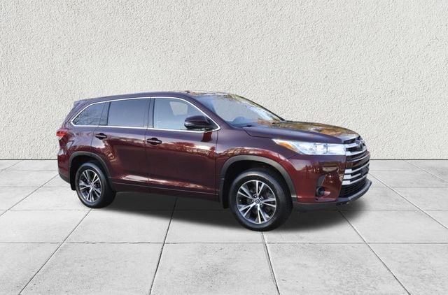 used 2017 Toyota Highlander car, priced at $20,490