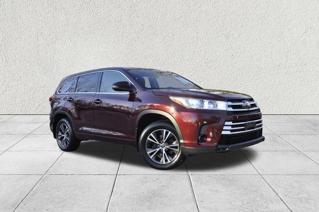 used 2017 Toyota Highlander car, priced at $20,490