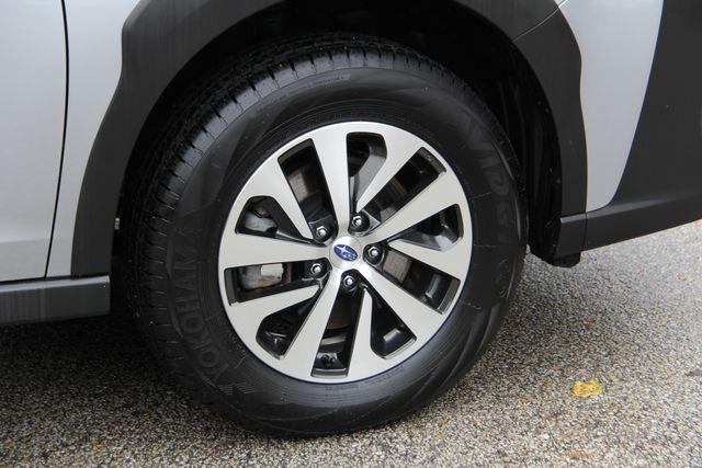 used 2025 Subaru Outback car, priced at $29,990
