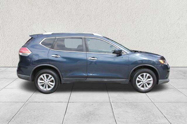 used 2016 Nissan Rogue car, priced at $4,995