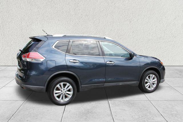 used 2016 Nissan Rogue car, priced at $4,995