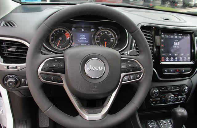 used 2022 Jeep Cherokee car, priced at $25,500