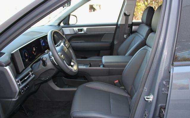 used 2025 Hyundai Santa Fe car, priced at $34,990