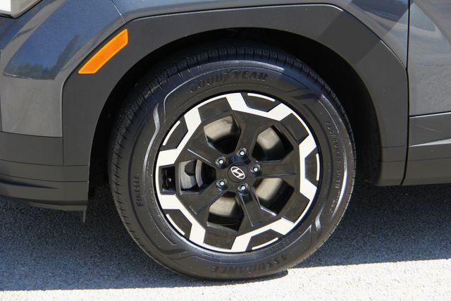 used 2025 Hyundai Santa Fe car, priced at $34,990