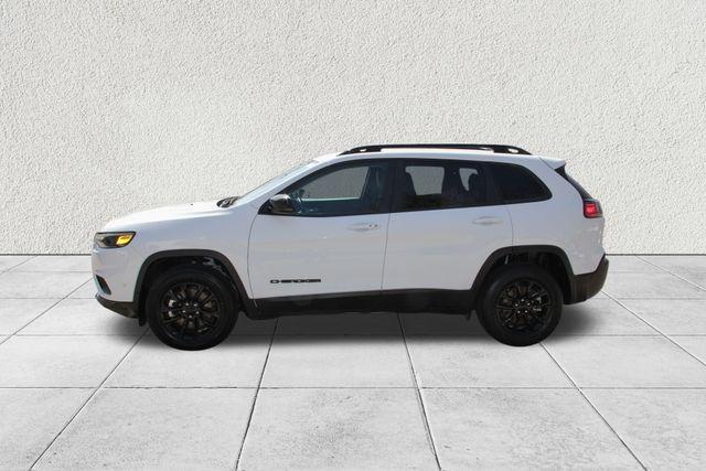 used 2023 Jeep Cherokee car, priced at $23,990