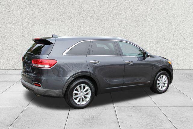 used 2016 Kia Sorento car, priced at $6,495