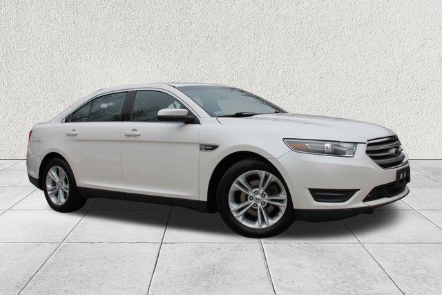 used 2017 Ford Taurus car, priced at $8,995