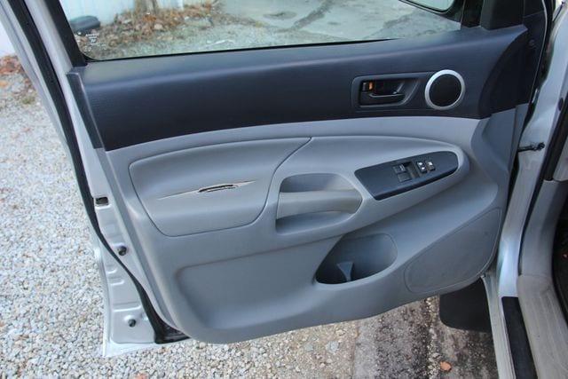 used 2013 Toyota Tacoma car, priced at $10,995